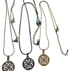 RVS ketting met een Keltische heksen knoop hanger